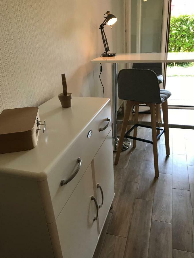 Large Studio Near Epfl And Lausanne City Center Ecublens  ภายนอก รูปภาพ